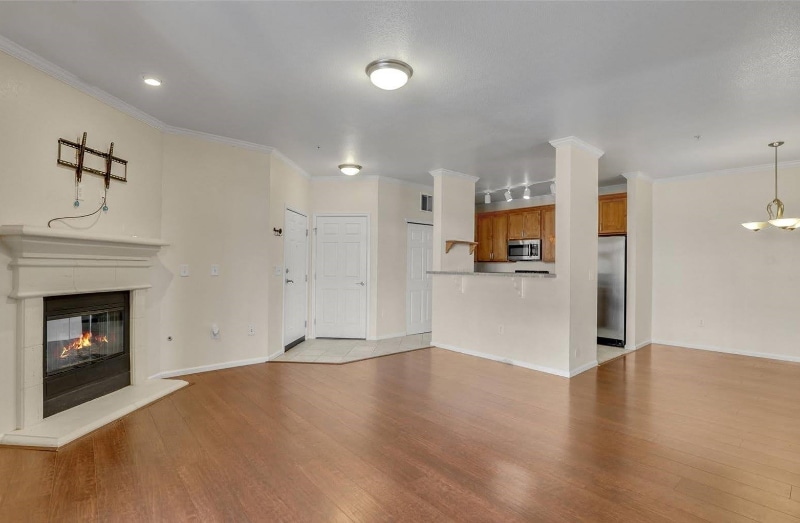 Building Photo - 3875 S Dayton St