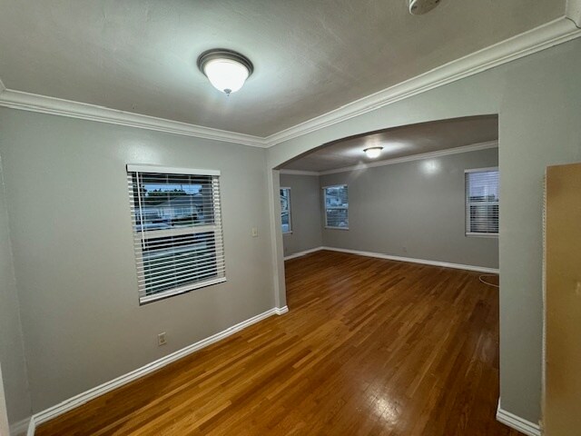 Building Photo - 15312 Ermanita Ave