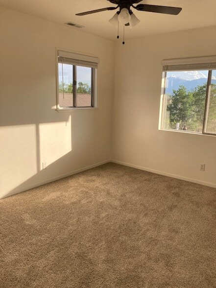 Building Photo - 2540 Fremont St