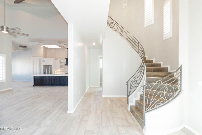 Building Photo - 864 Lemington St