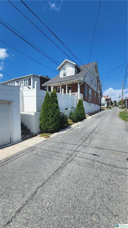 Building Photo - 1814 W Highland St