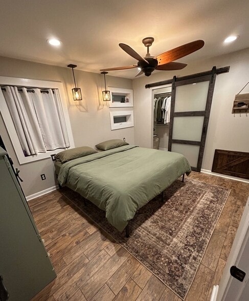 Building Photo - 118 Loizos Dr NW