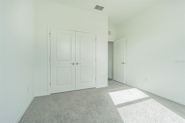 Building Photo - 31415 Paper Birch St