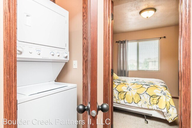 Building Photo - 7601 W Boulder Creek Pl