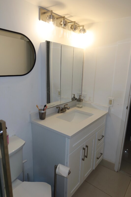 Building Photo - 906 SW 9th St Cir