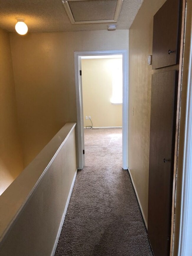 Building Photo - Town home for rent in Aurora CO 80013