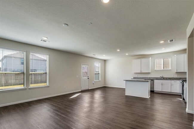 Building Photo - 18955 Buckley Oak Dr