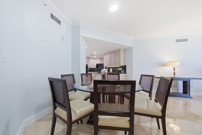 Building Photo - 9595 Collins Ave