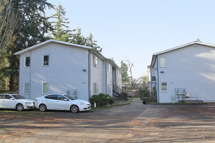 Building Photo - 39 SE 127th Ave