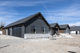 Building Photo - BRAND NEW 2 Bed/1 Bath ADU Home with Garage & Private Yard in Sugar City - ALL Utilities Included...