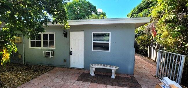Primary Photo - 721 Greene Ave