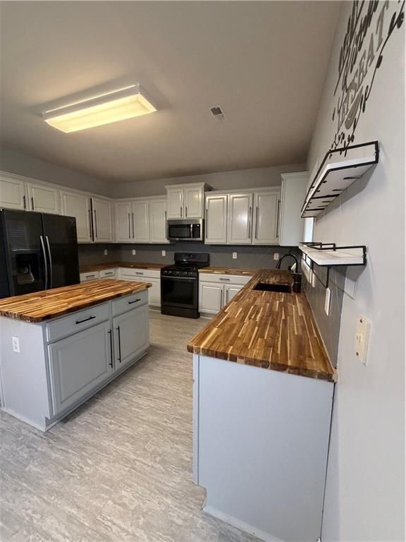 Building Photo - 3513 Aberdeen Way