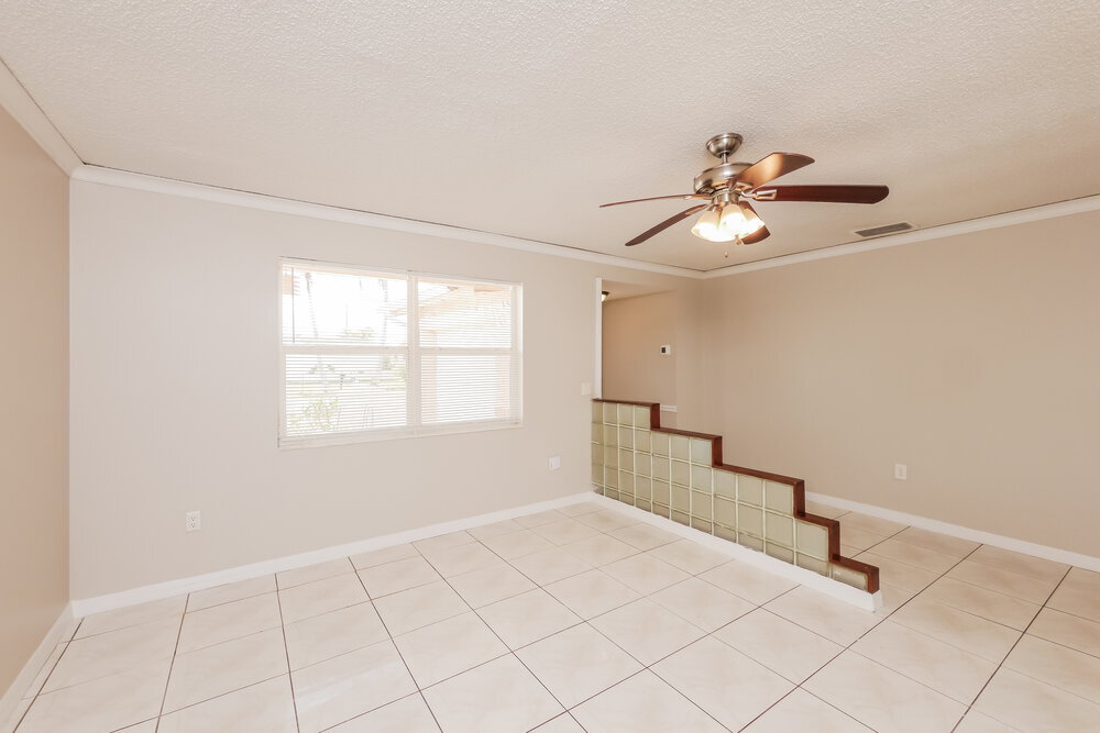 Building Photo - 9521 NW 25th St