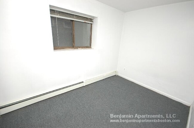 Building Photo - 226 Parker Hill Ave