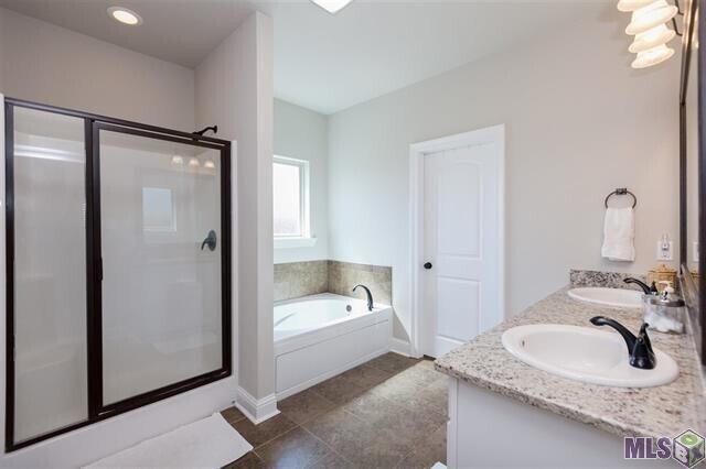 Building Photo - 4 Bedroom New Construction Home with a Lar...