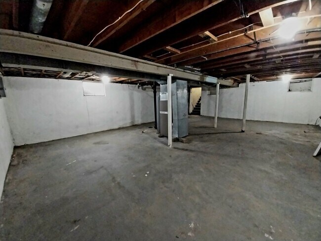 Building Photo - 1714 N Pearl St