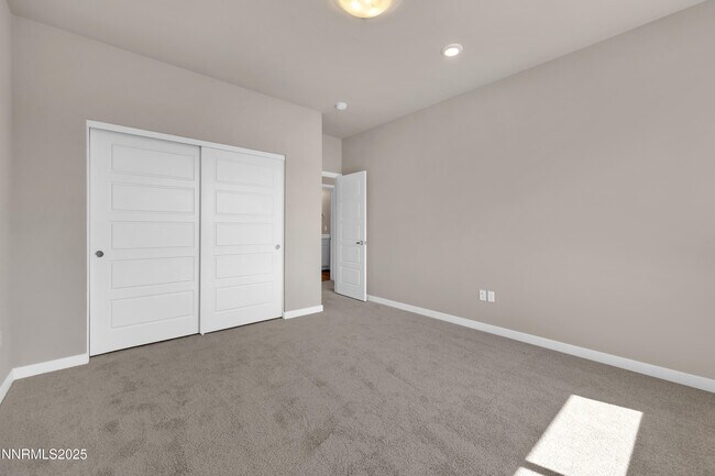 Building Photo - 1460 Copper Point Cir