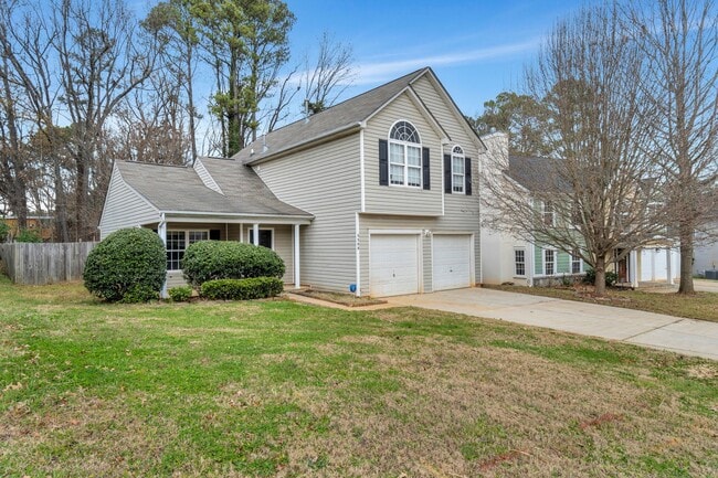 Building Photo - 5508 Kiev Dr