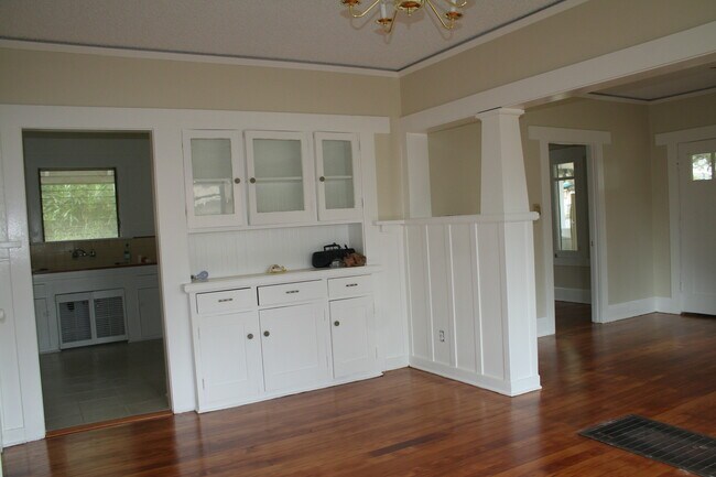 Dining Room - 1139 N Sierra Bonita Ave