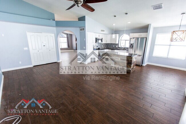 Building Photo - 19025 N 36th Way