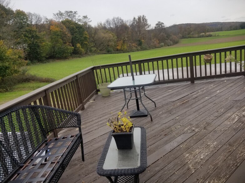 Building Photo - 211 US-46