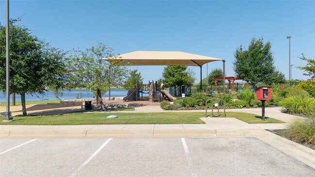 Building Photo - 2953 Diego Dr