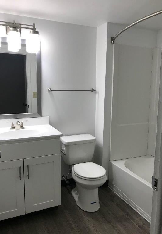 1 Bedroom Bathroom - Hollidaysburg Manor