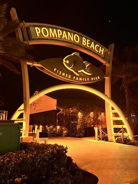 Building Photo - 2681 S Course Dr