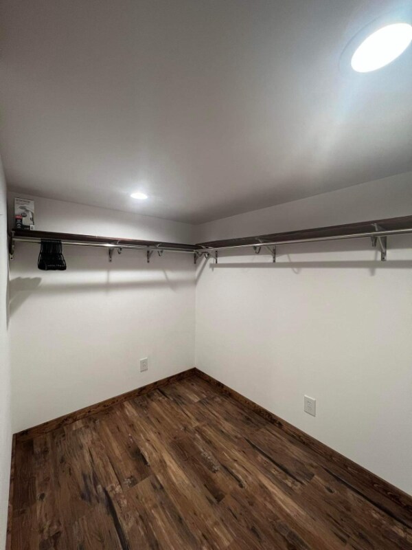 Building Photo - 195 E 2nd St