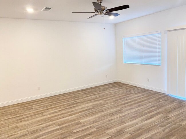 Building Photo - BRAND NEW 3 Bed 2 Bath Lennar Home in the ...