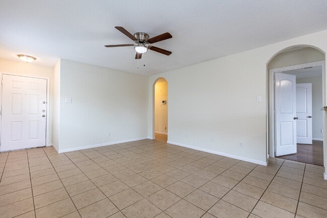 Building Photo - 12315 Fish Hook