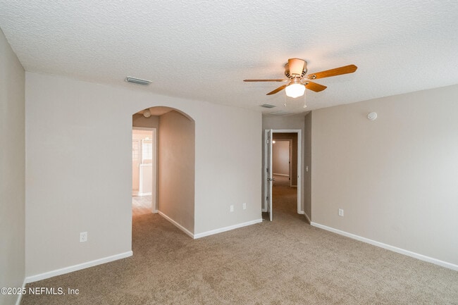 Building Photo - 9370 Jayhawk Ln