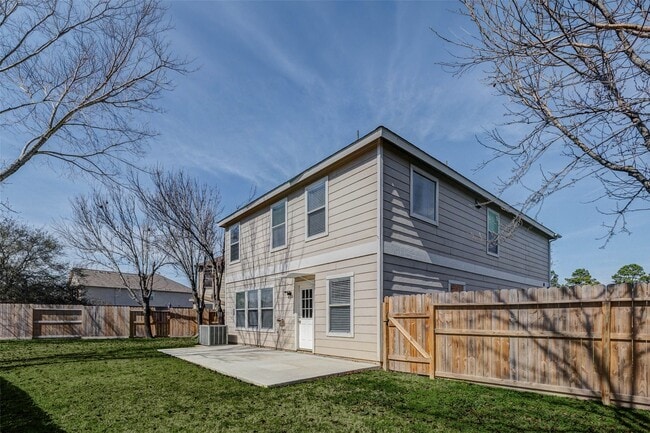 Building Photo - 11251 Wild Goose Dr