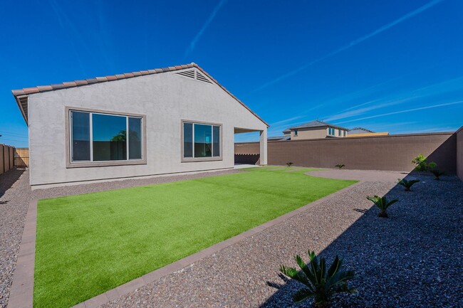 Building Photo - Luxury Living in McClellan Ranch: 4-Bedroo...