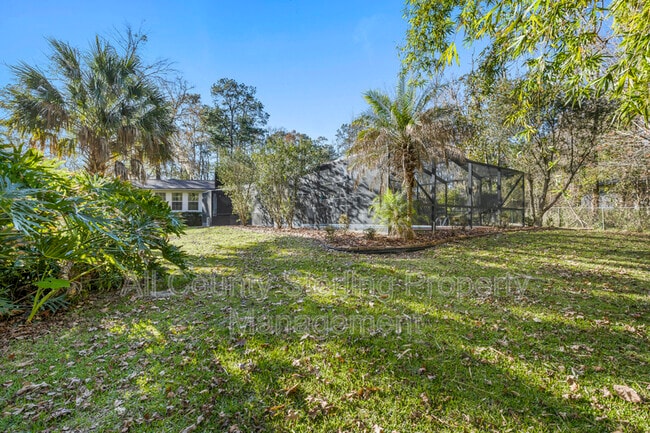 Building Photo - 9230 NW 10th Pl