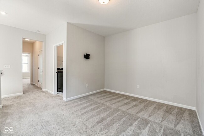 Building Photo - 9308 Hawkins Rd