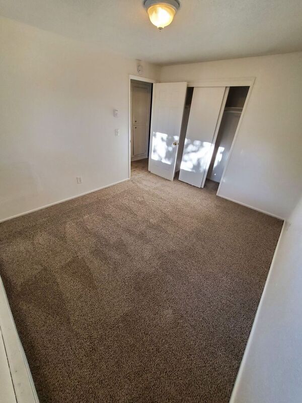 Building Photo - 3939 Iberis St NE