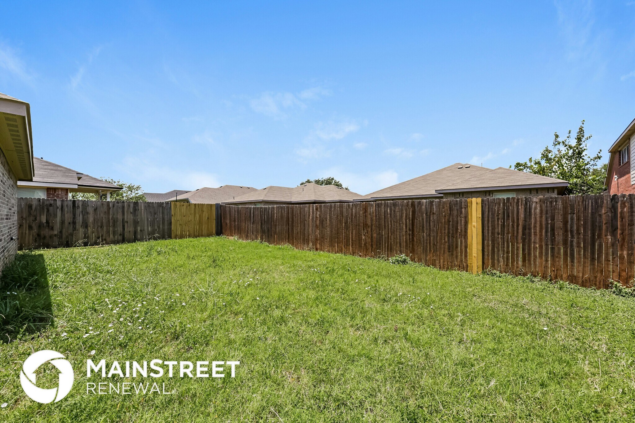 Building Photo - 7648 Rainbow Creek Dr