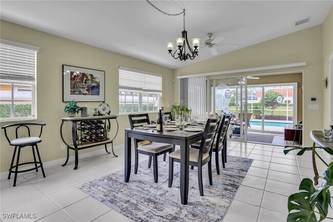 Building Photo - 14670 Ferrara Ct