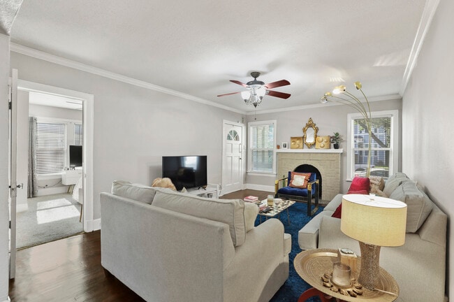 Building Photo - 5805 Vickery Blvd