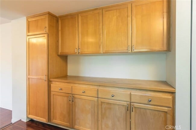 Building Photo - 4543 Willis Ave