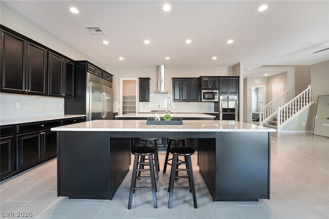 Building Photo - 813 Horizon Canyon Dr