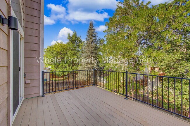 Building Photo - 3731 Shefield Dr
