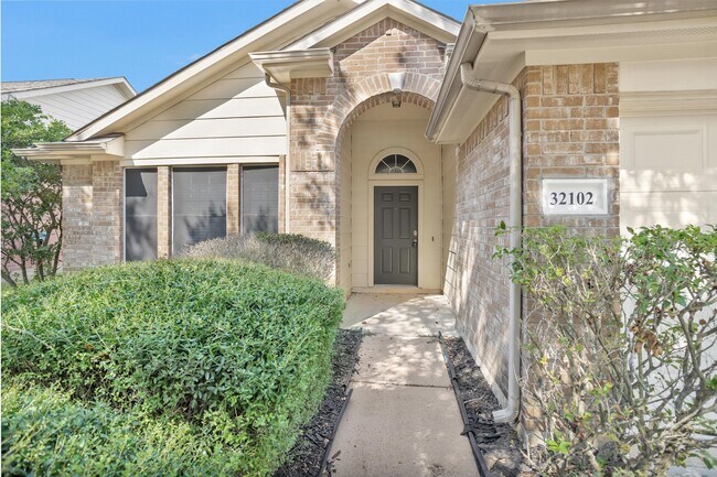 Building Photo - 32102 Decker Oaks Dr