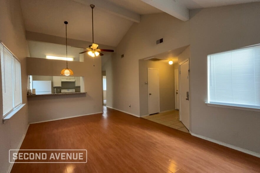 Building Photo - 3410 Brookston St