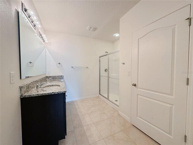 Building Photo - 1656 Bay Breeze Dr