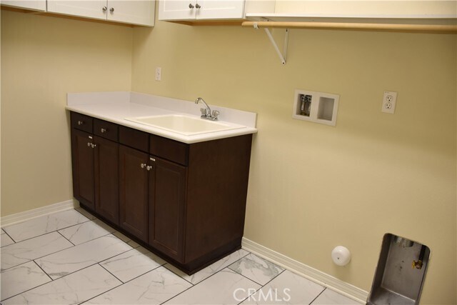 Building Photo - 34865 Sweet Bells Dr