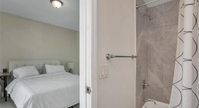 Building Photo - 9401 Collins Ave