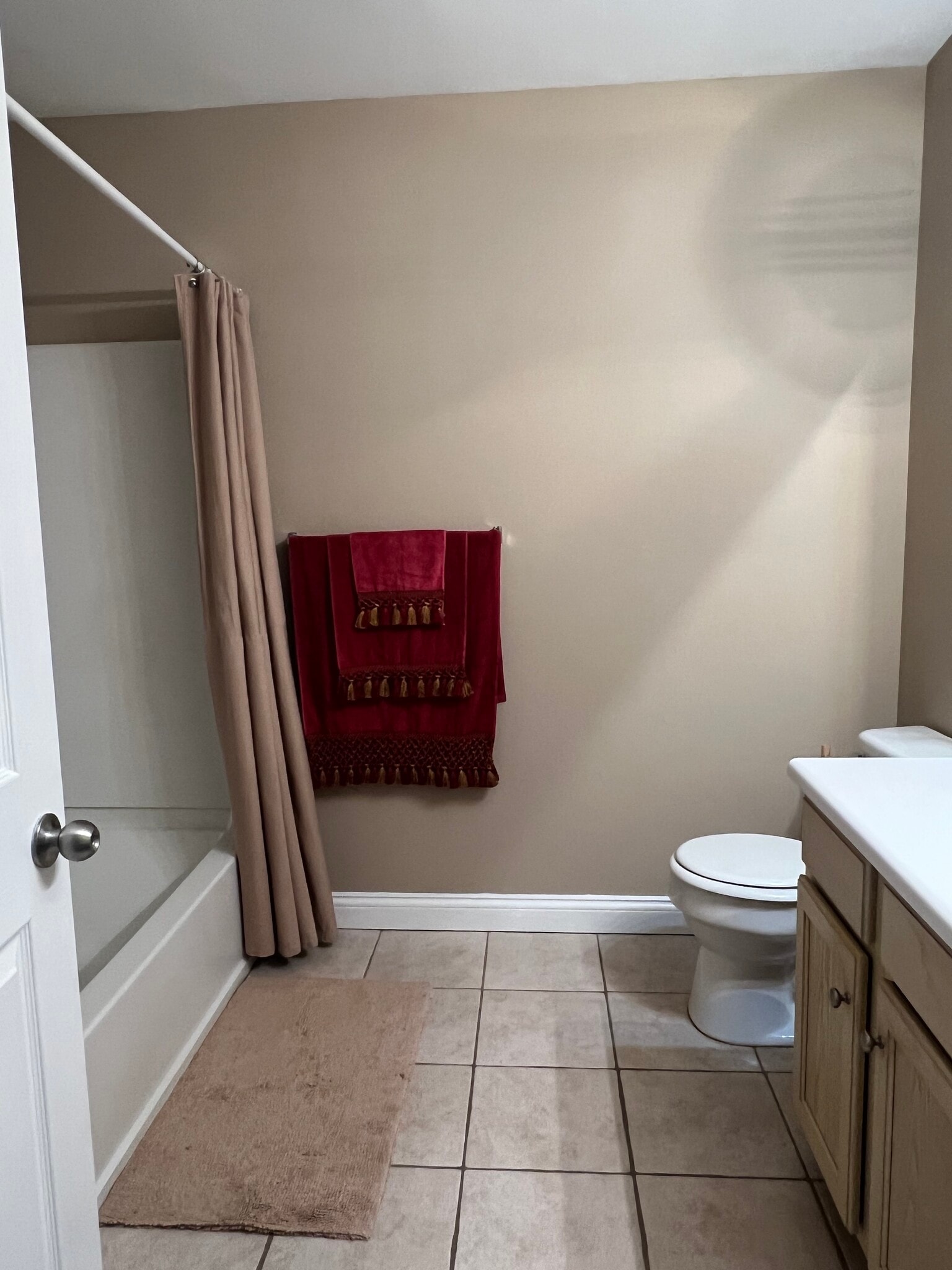 Building Photo - 1517 Regency Rd