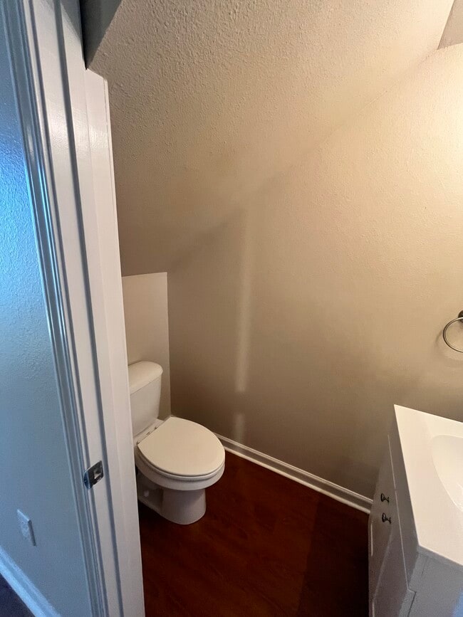 Building Photo - 202 Bella Sera Ln